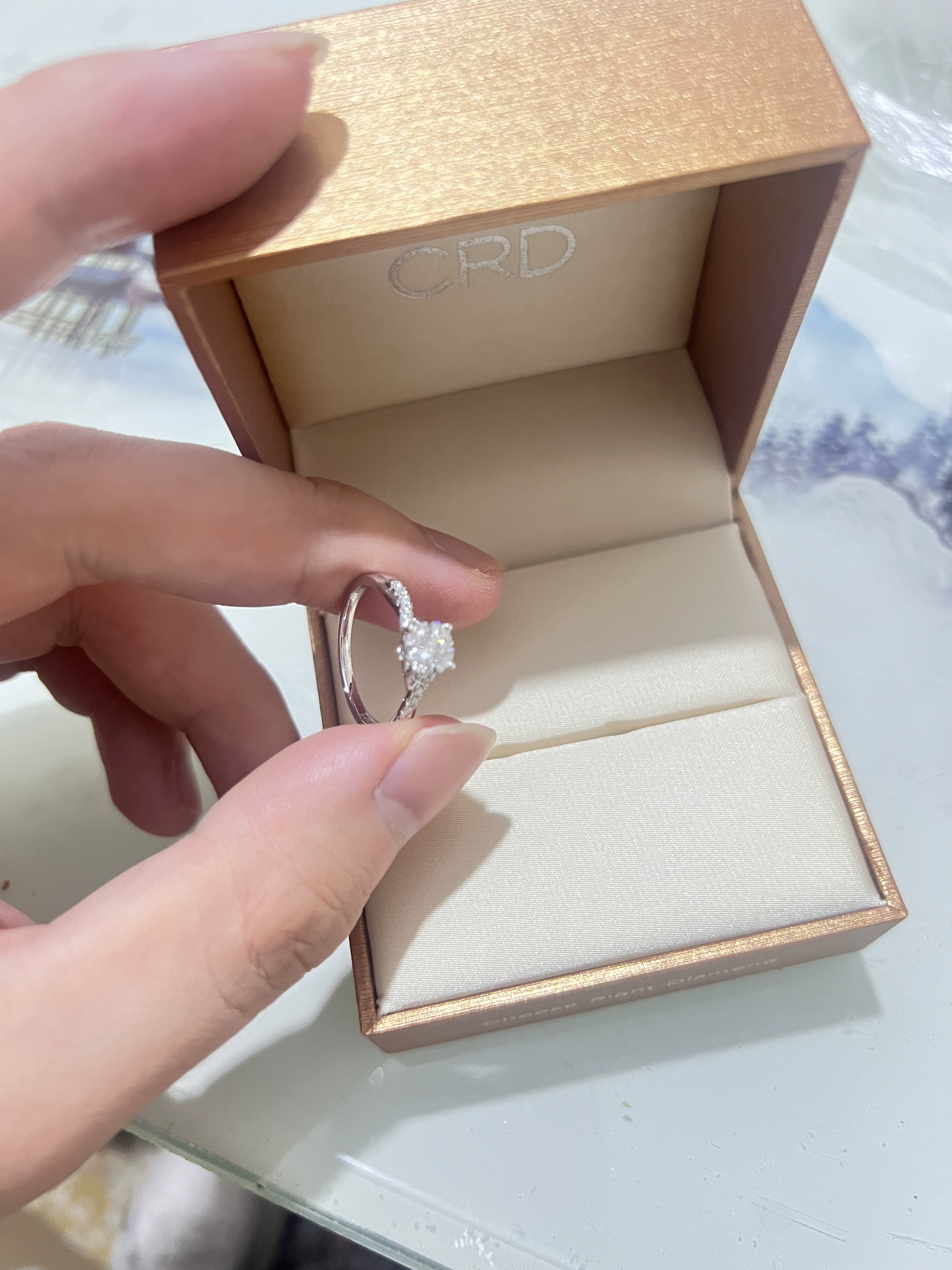 18K Gold Engagement Ring – 0.3/0.5 Carat Natural Diamond Cluster Setting