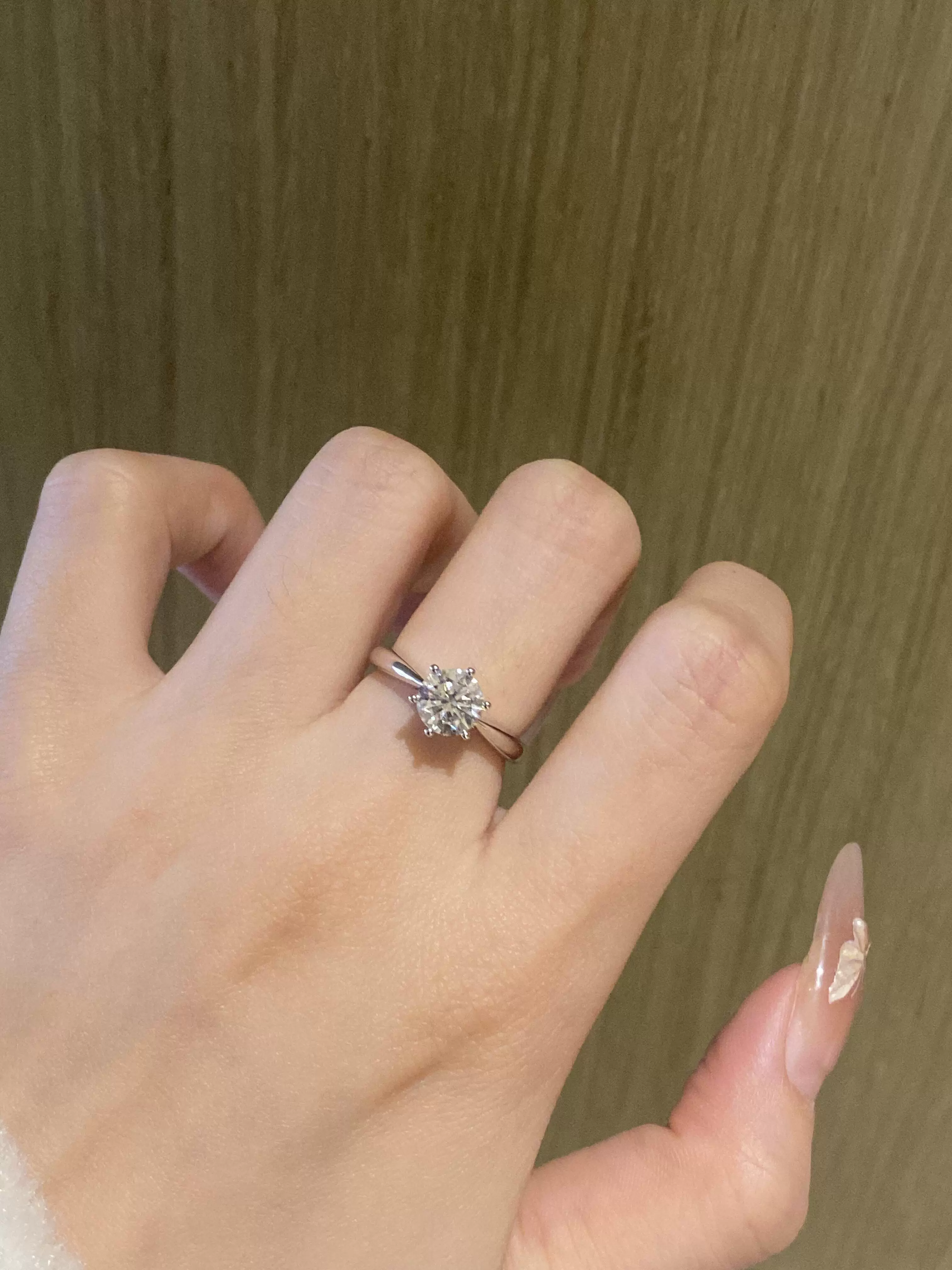 Lab-Created Diamond Engagement Ring – 18K Gold or Platinum, 0.5–1 Carat Options