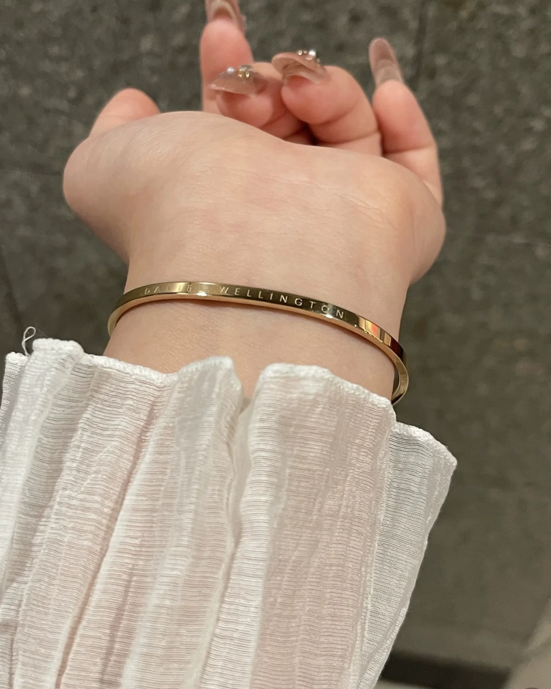 Unisex Open Cuff Bracelet – Classic Letter Rose Gold Couple Hand Jewelry